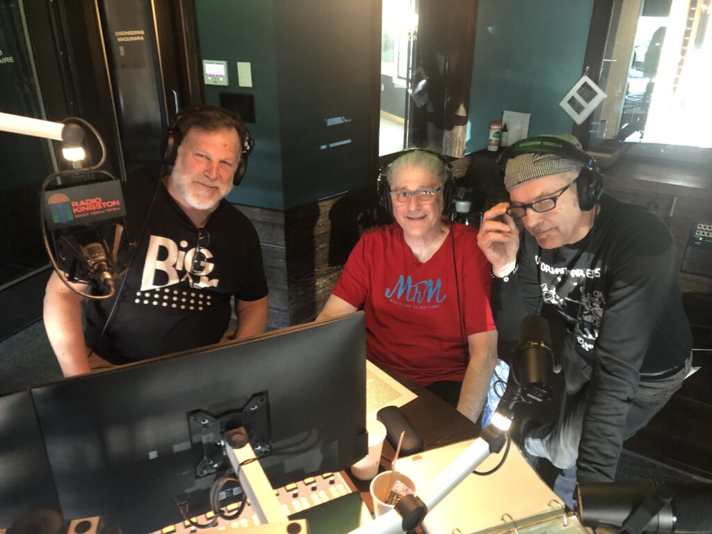 From the left: radio host: Peter Wetzler, SoSaLa and Stephen Johnson (MFM Kingston chapter leader)